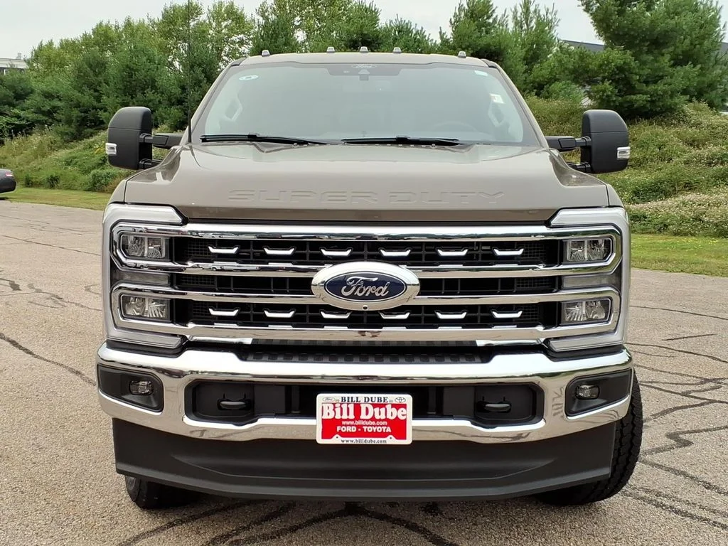 New 2026 Marsh Gray Ford XLT image 2