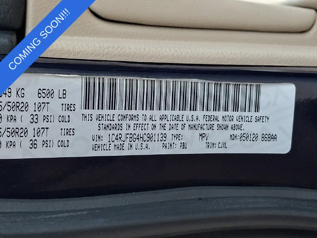 Used 2017 Blue Jeep Limited image 28