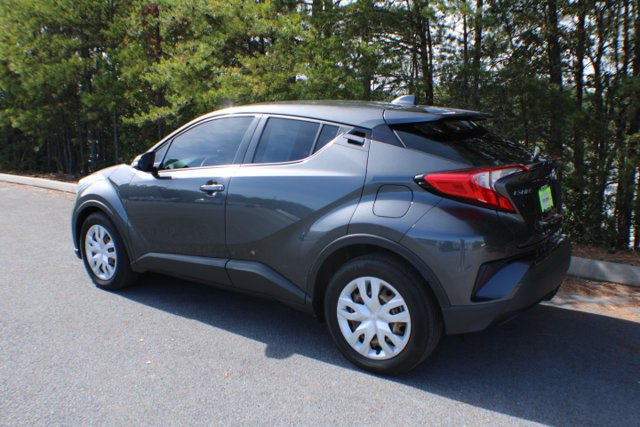 Used 2021 Magnetic Gray Metallic Toyota LE image 4