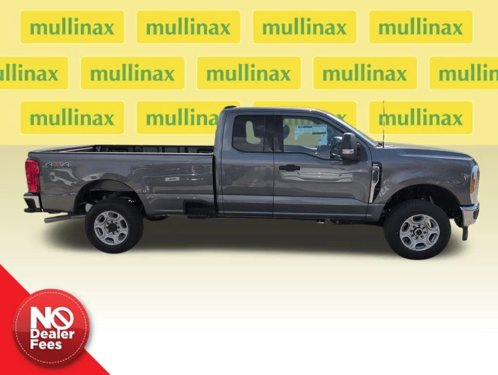 New 2026 Gray Ford XLT image 2