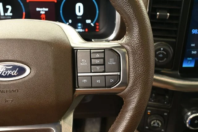 Used 2022 White Ford King Ranch image 24