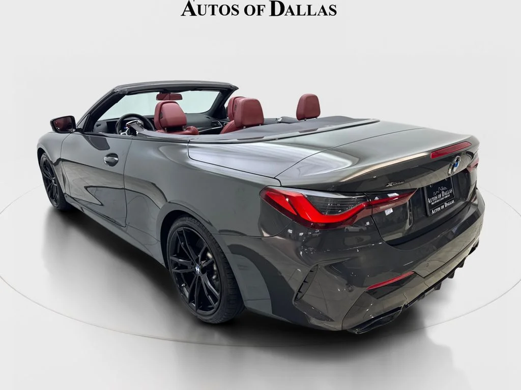 Used 2024 Gray BMW M440i xDrive image 9