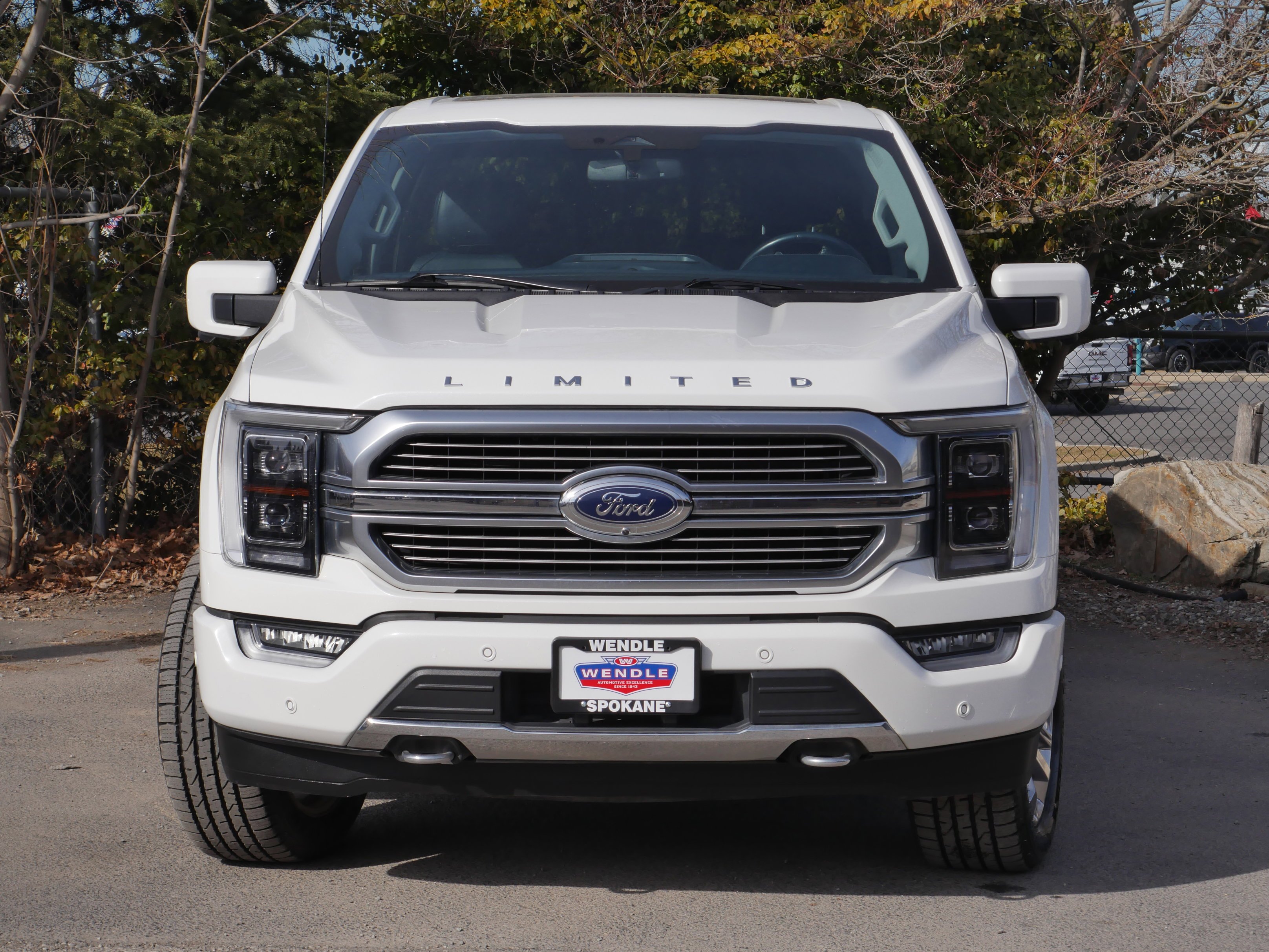 Certified Used 2021 Star White Metallic Tri-Coat Ford Limited image 35