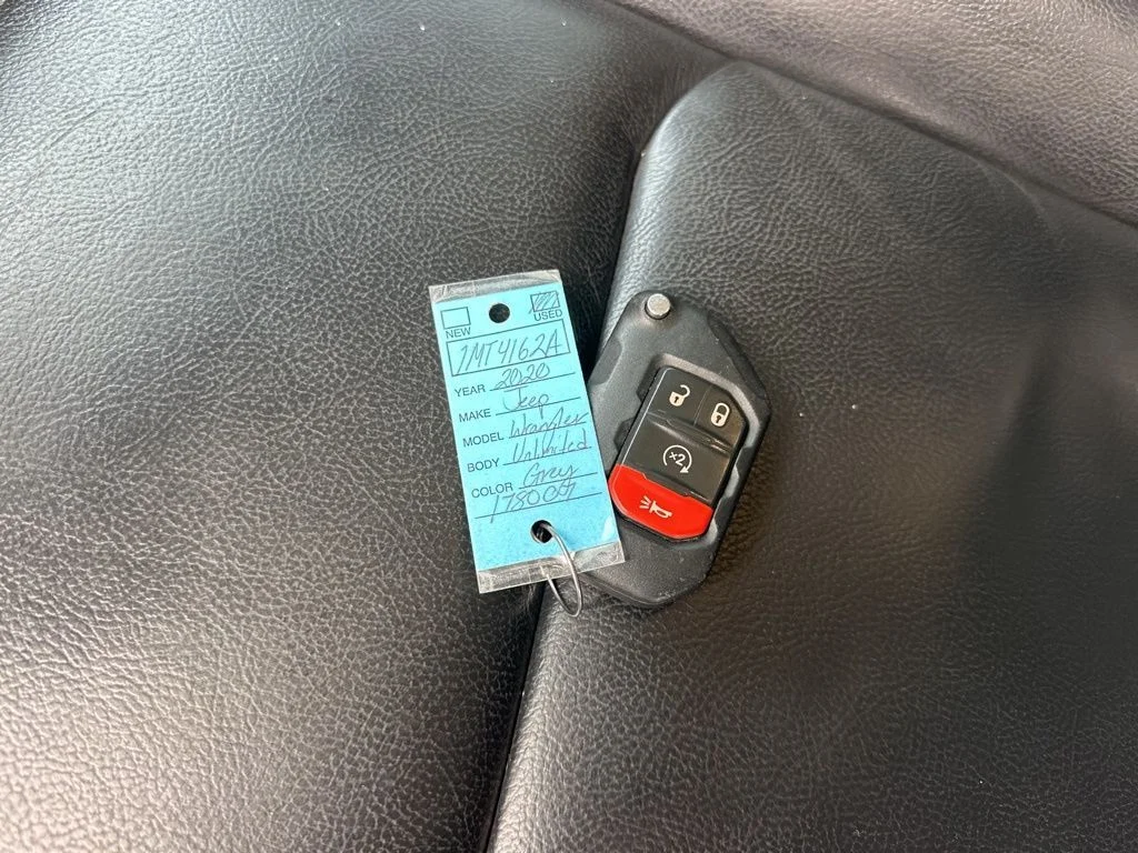 Used 2020 Gray Jeep Unlimited Rubicon image 32