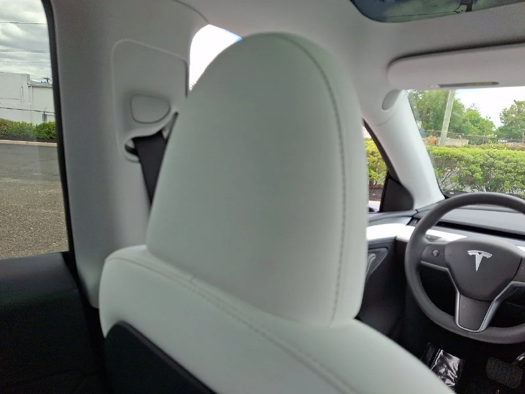 Used 2023  Tesla Long Range image 13