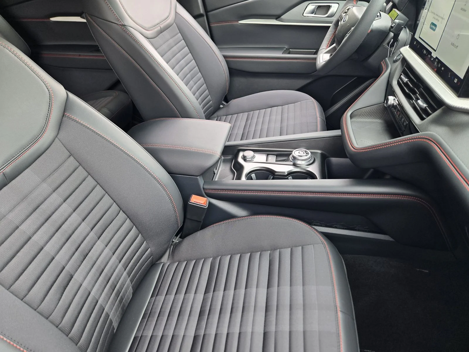 New 2026 Vapor Blue Metallic Ford ST-Line image 9