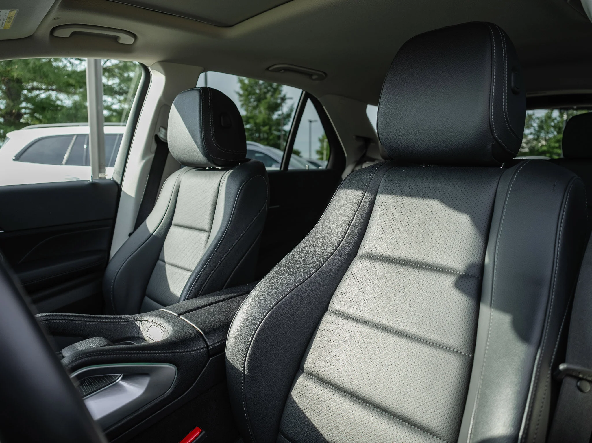 Certified Used 2024 Black Mercedes-Benz GLE 350 image 14
