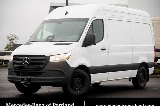 2025 Mercedes-Benz Sprinter Cargo Van 