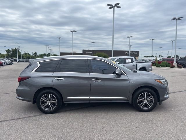 Used 2019 Gray INFINITI LUXE image 6