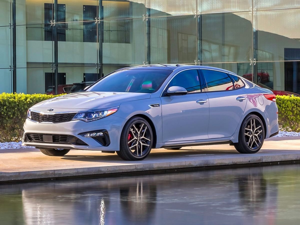 2019 Kia Optima EX AT's photo