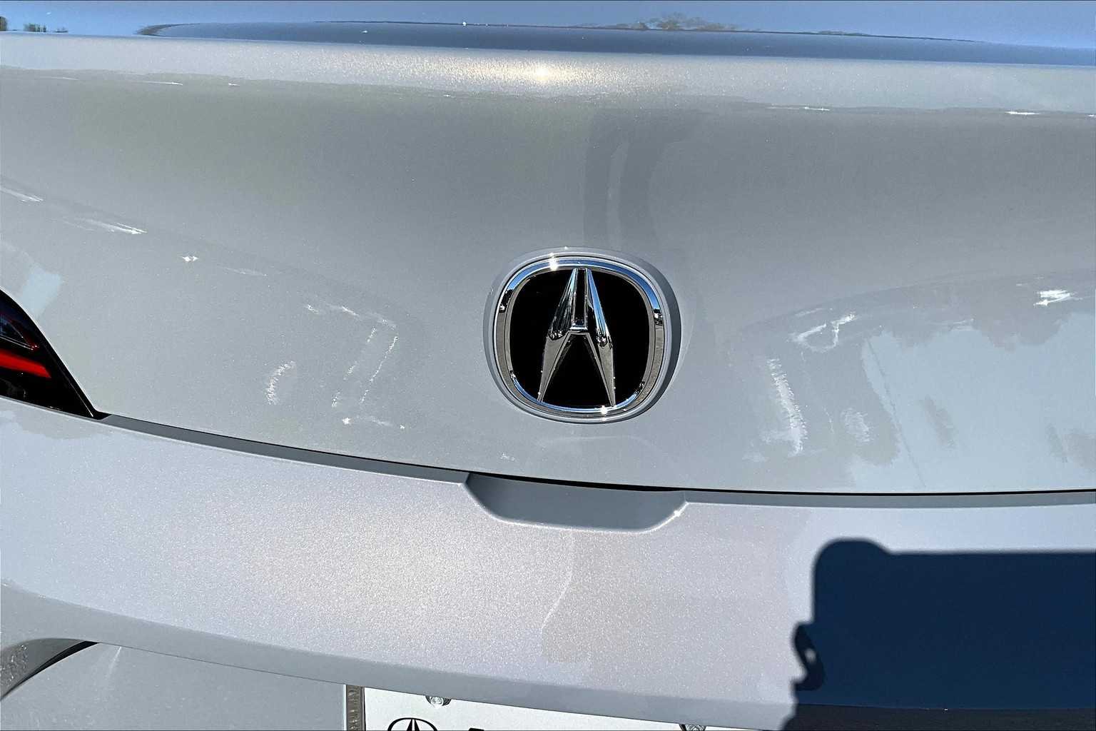 Used 2026 Urban Gray Pearl Acura  image 15