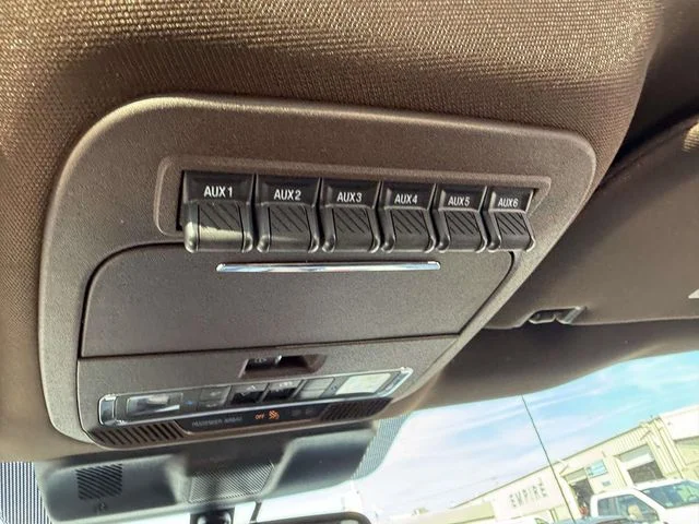 Used 2023 White Ford King Ranch image 26