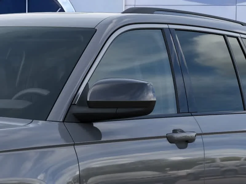 New 2027 Sting-Gray Clearcoat Jeep Laredo Altitude image 12