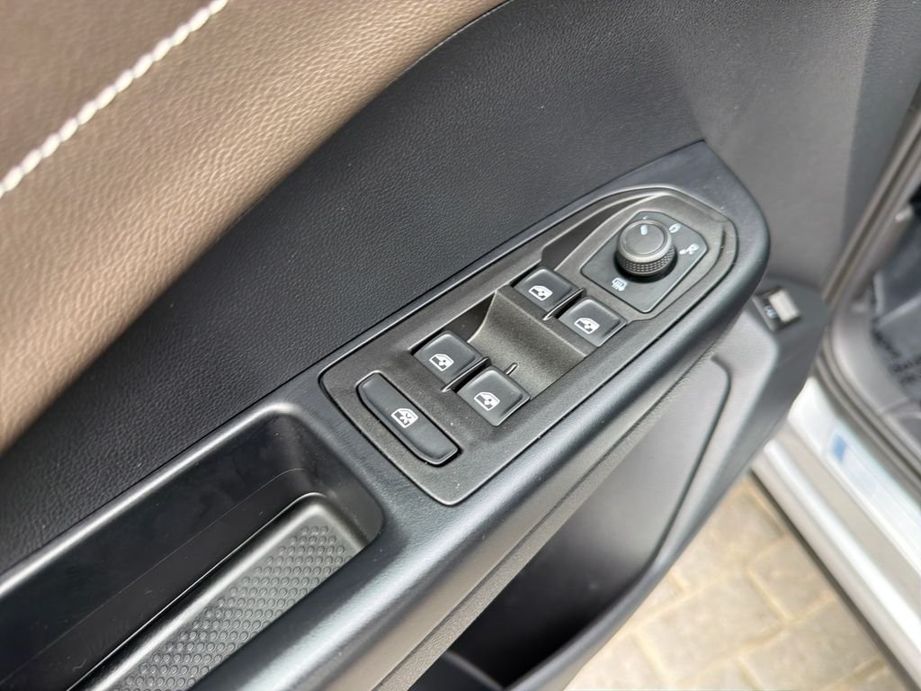 2024 Volkswagen Taos SEL - Photo 13