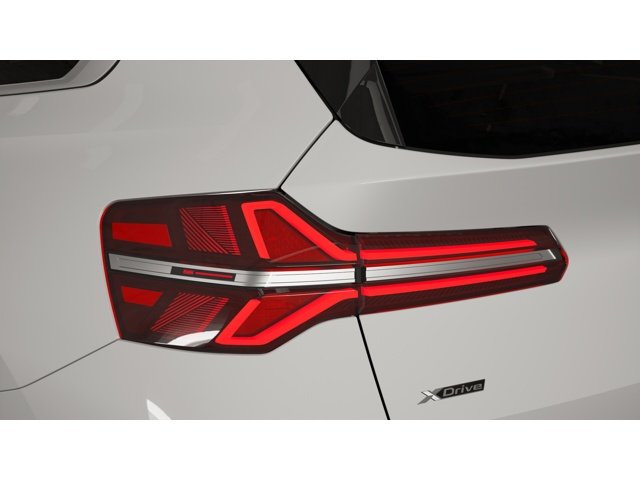 New 2026 Alpine White BMW 30 xDrive image 8