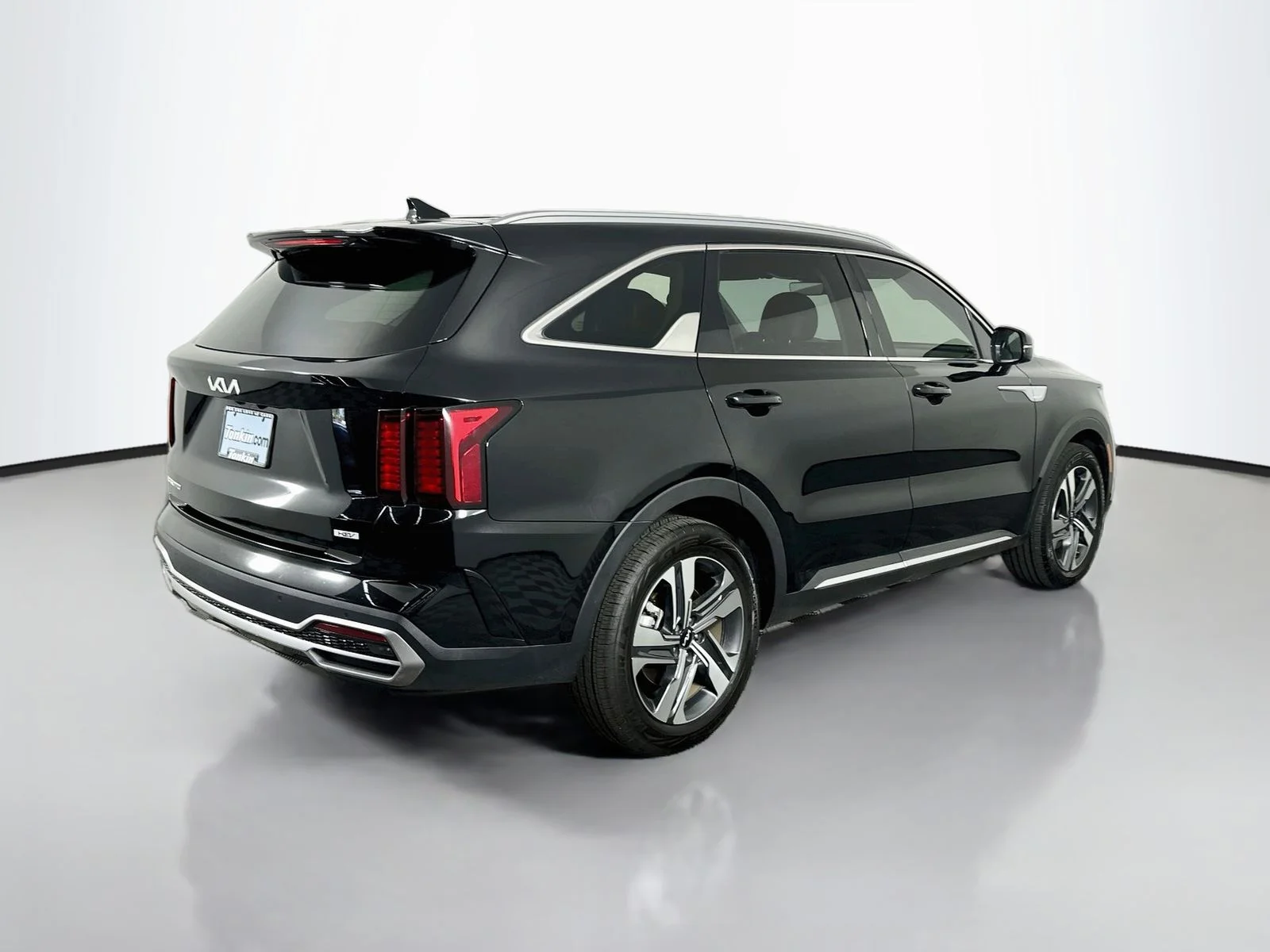 Used 2023 Aurora Black Kia EX image 7