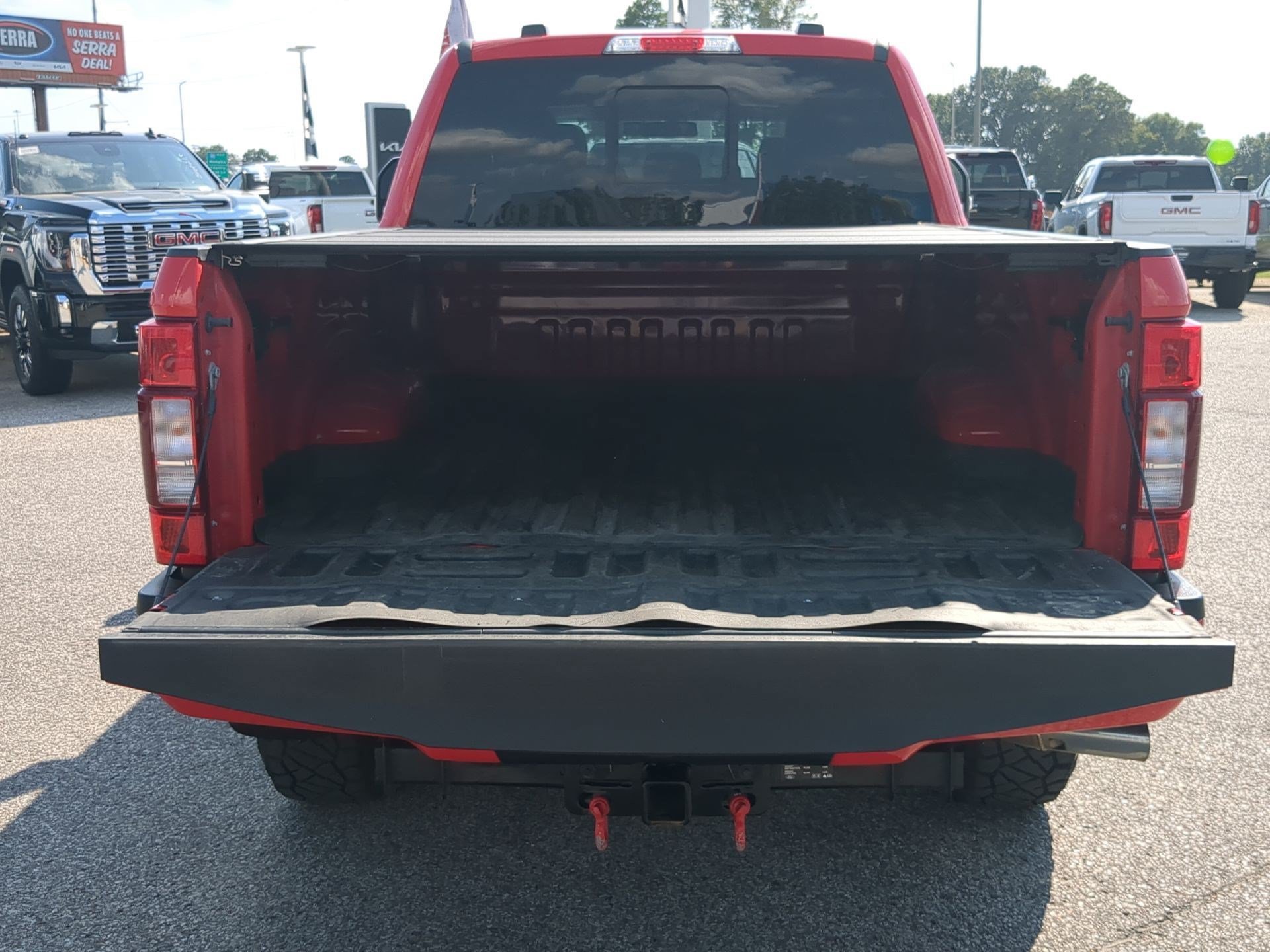 Used 2022  Ford XL image 23