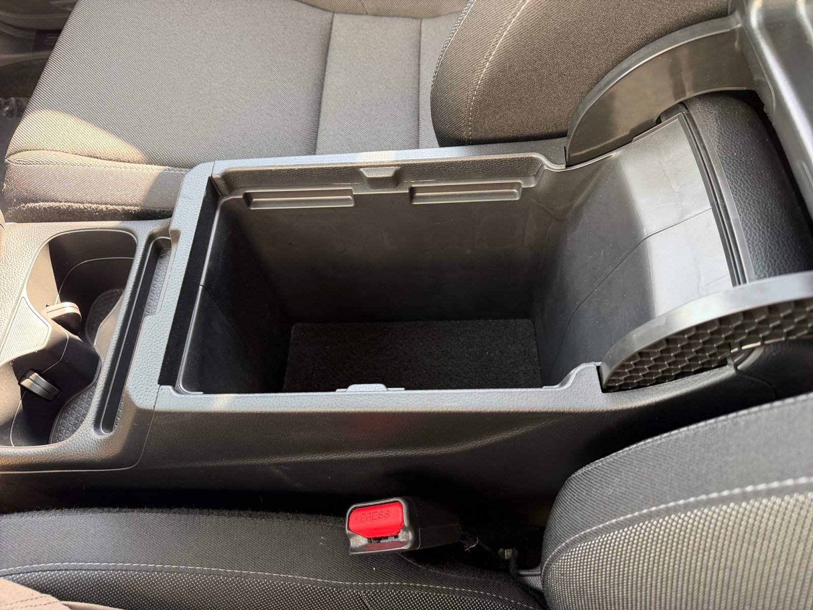 2025 Honda CR-V EX - Photo 18