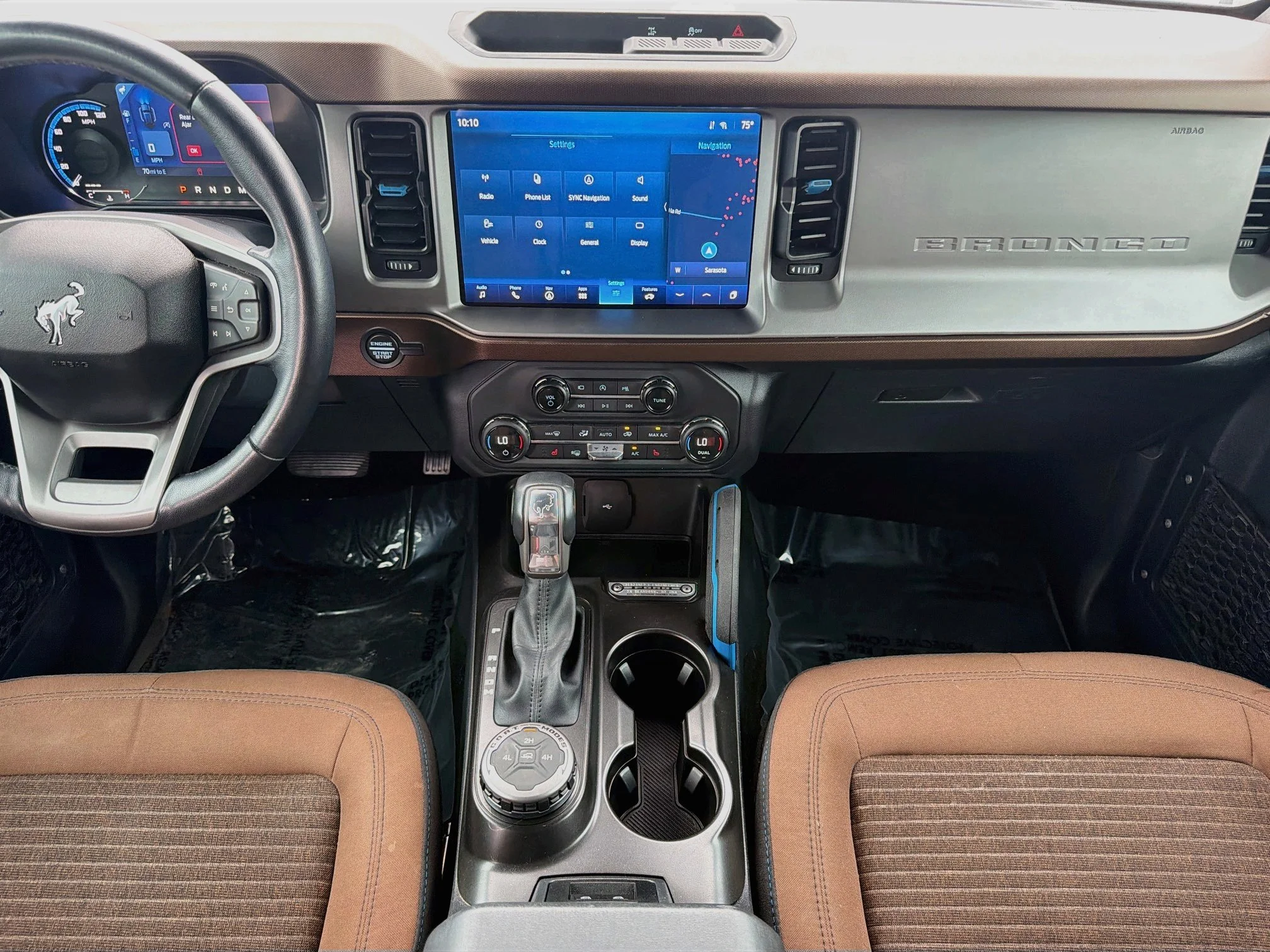 Used 2023 Azure Gray Metallic Tri-Coat Ford Outer Banks image 19