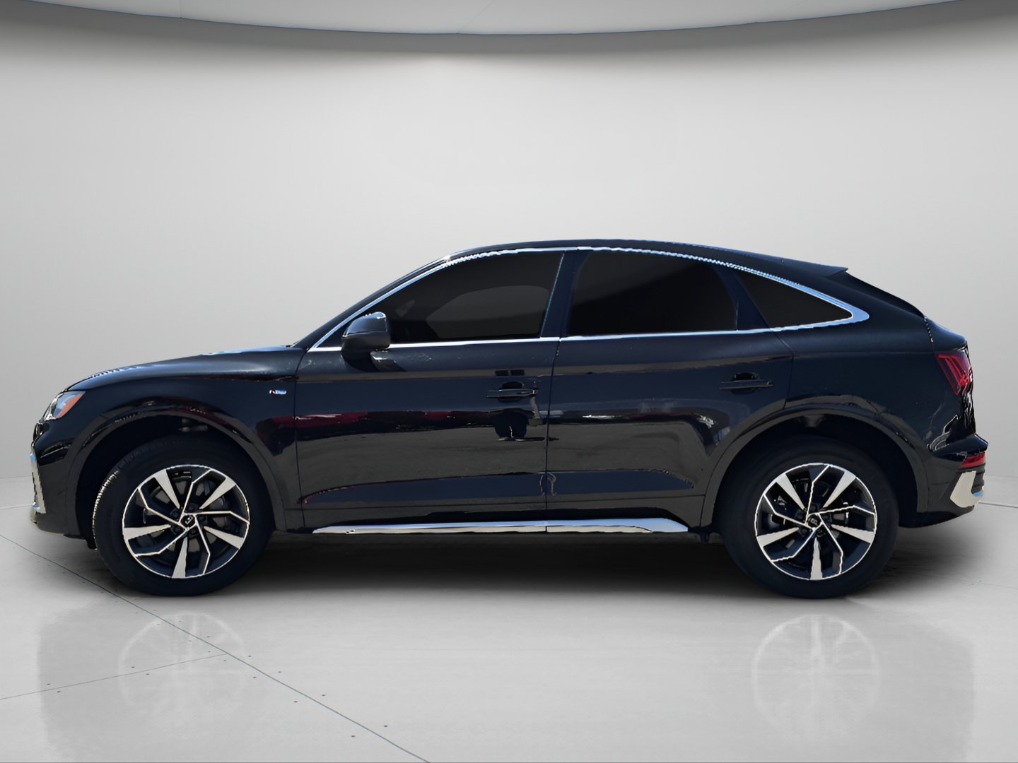 Used 2022 Black Metallic Audi 45 S line Premium image 21