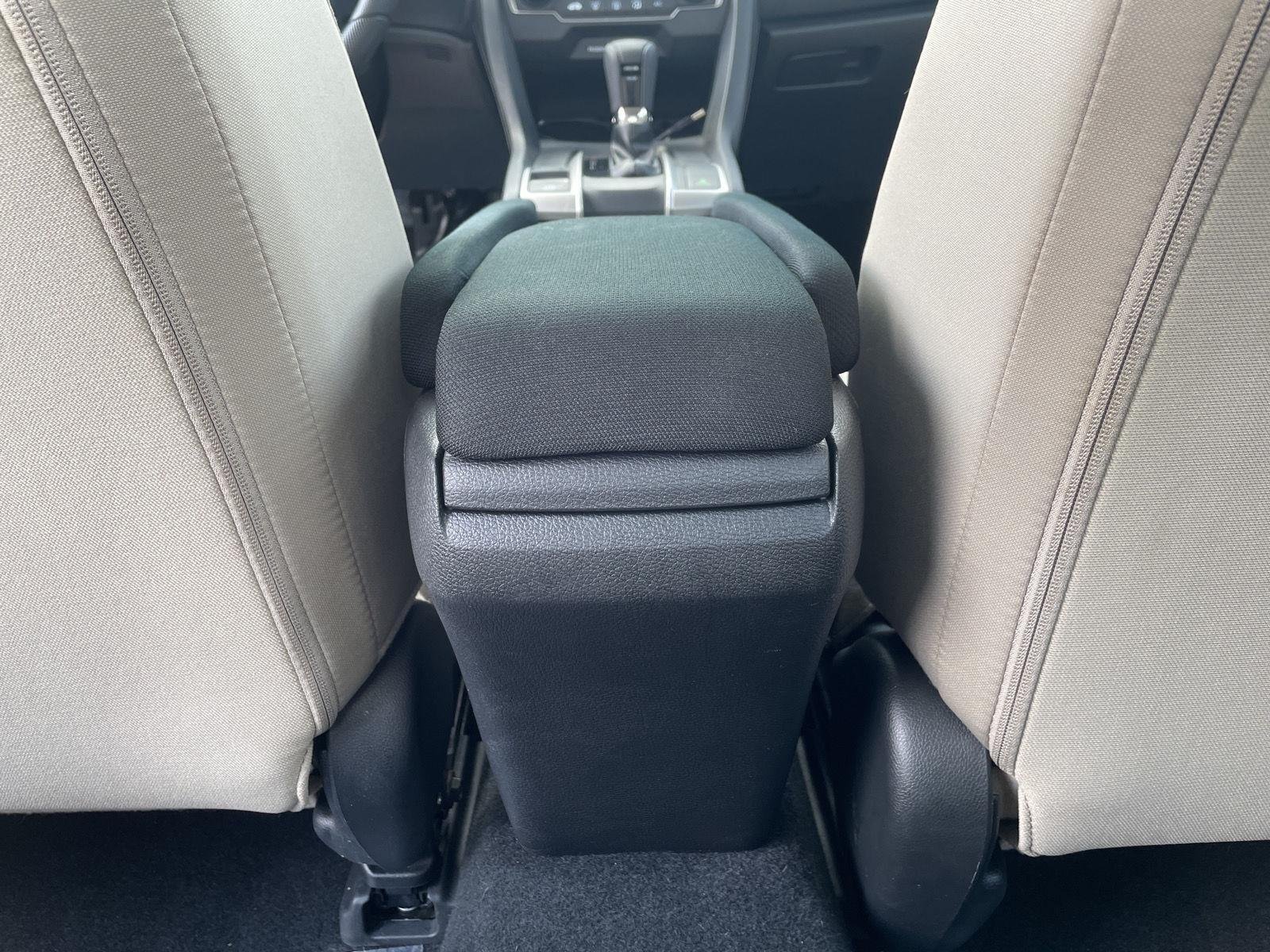 Used 2019 Platinum White Pearl Honda LX image 17