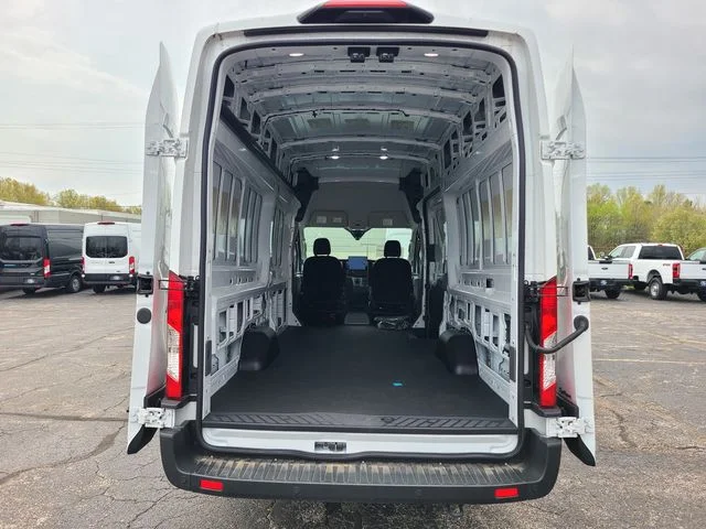 2023 Ford E-Transit Cargo Van Base - Photo 35