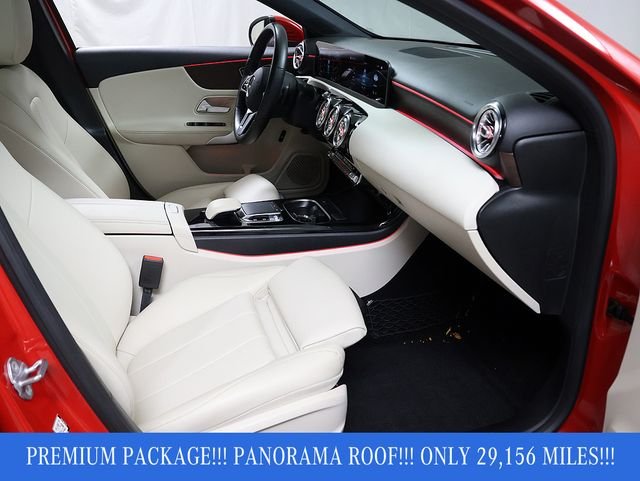 Used 2019 Jupiter Red Mercedes-Benz A 220 image 32