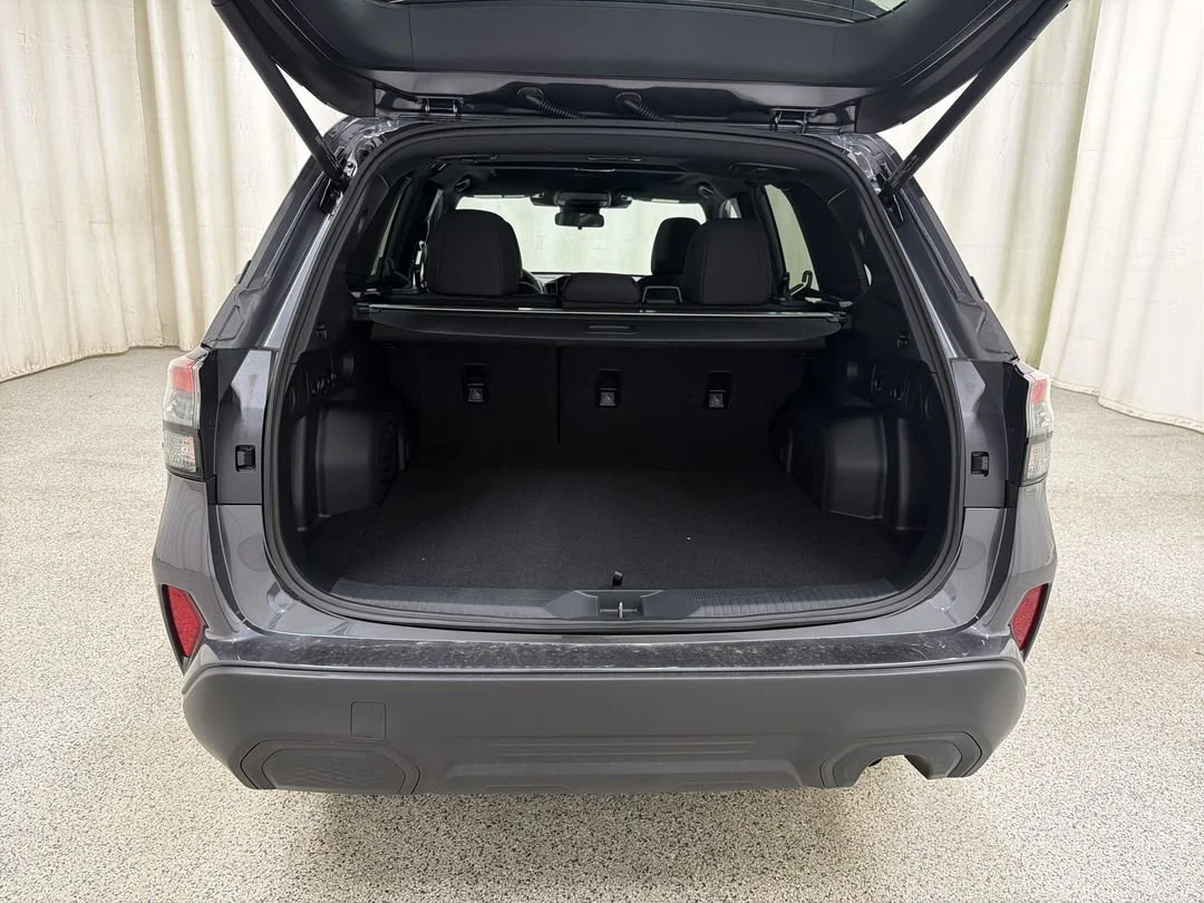 New 2026 Magnetite Gray Metallic Subaru Premium image 17