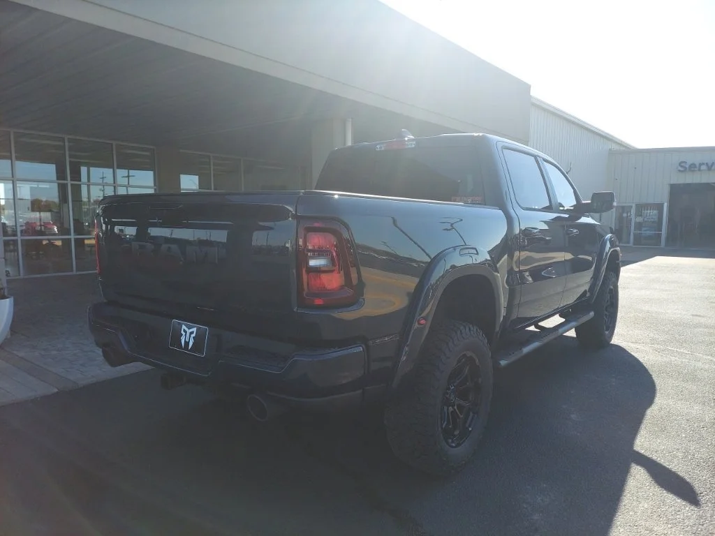New 2027 Forged Blue Metallic Exterior Paint RAM Big Horn/Lone Star image 7