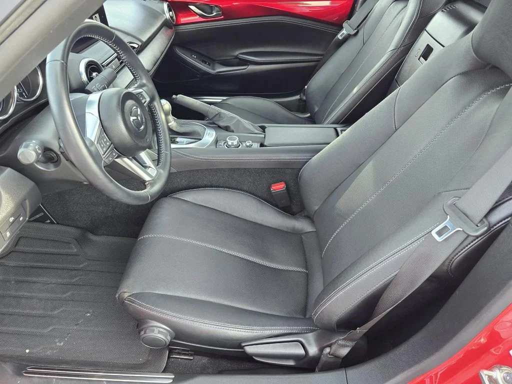 Used 2024 Soul Red Crystal Metallic Mazda Grand Touring image 9