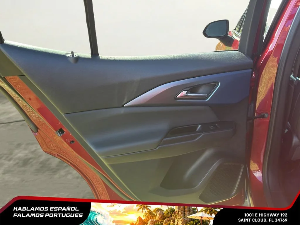 Used 2025 Radiant Red Tintcoat Chevrolet LT image 22