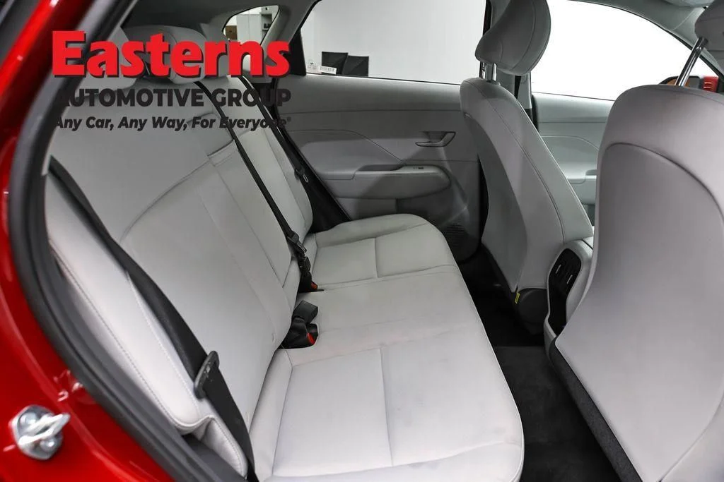 Used 2025 Red Hyundai SEL image 25