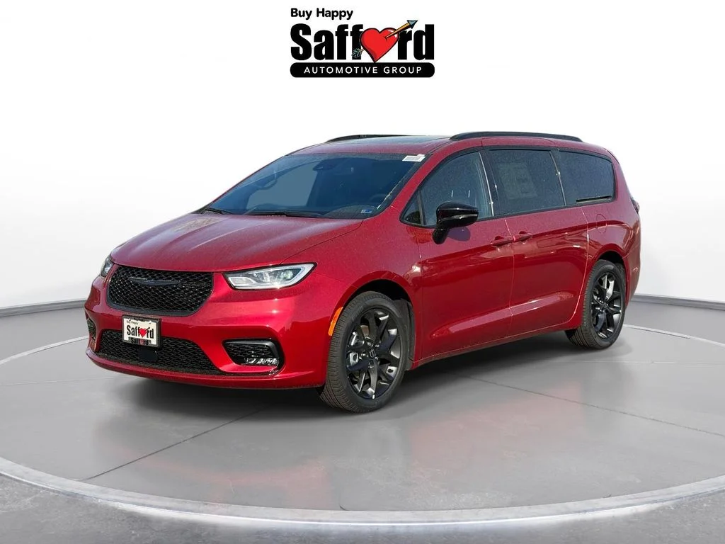 2026 Chrysler Pacifica Select's photo
