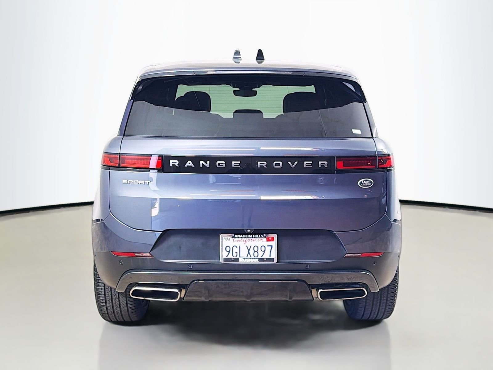 Certified Used 2023 Varesine Blue Metallic Land Rover SE image 4