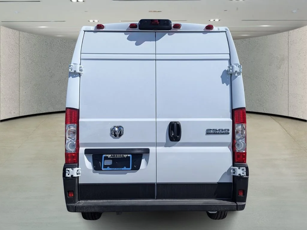 New 2026 Bright White Clear-Coat Exterior Paint RAM Tradesman image 5