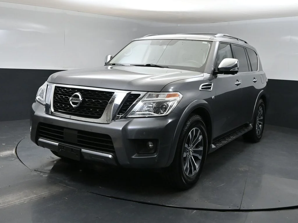 Used 2019 Gun Metallic Nissan SL image 5
