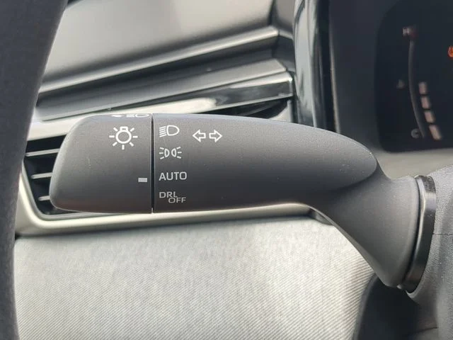 Certified Used 2025 White Toyota LE image 26