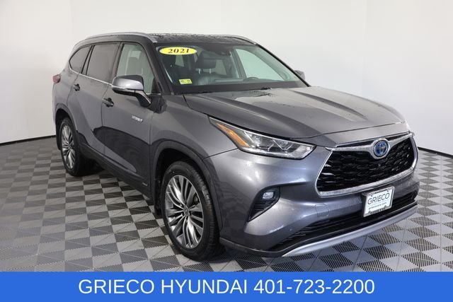 Used 2021 Gray Toyota Platinum image 1