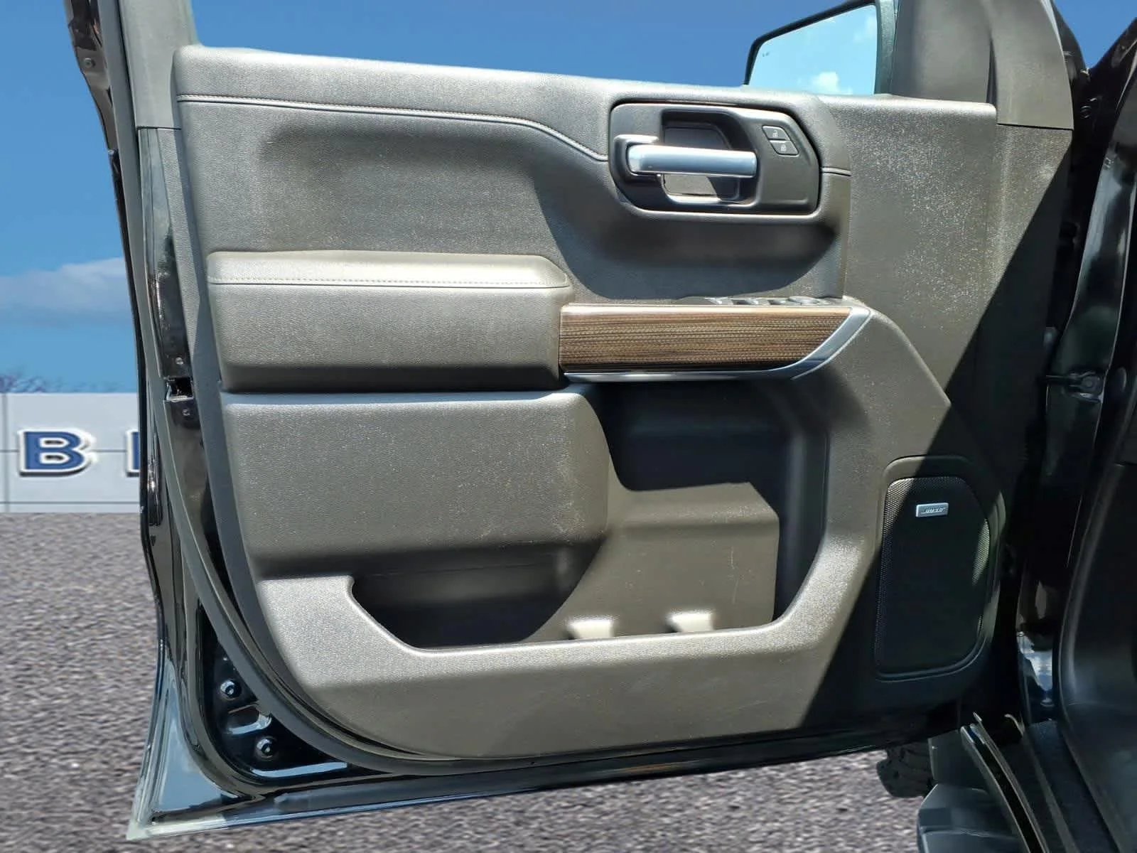 Used 2022 Black Chevrolet LT Trail Boss image 11