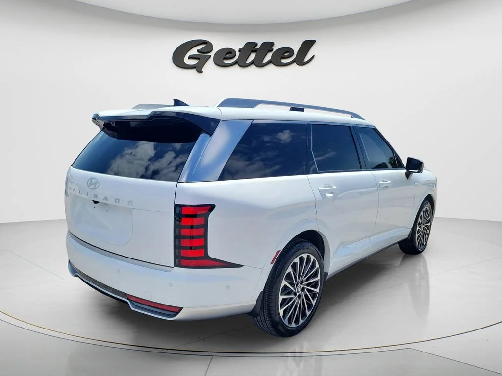 Used 2026 White Hyundai Calligraphy image 5