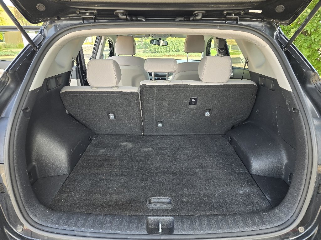 Used 2018 Black Noir Pearl Hyundai SEL image 30