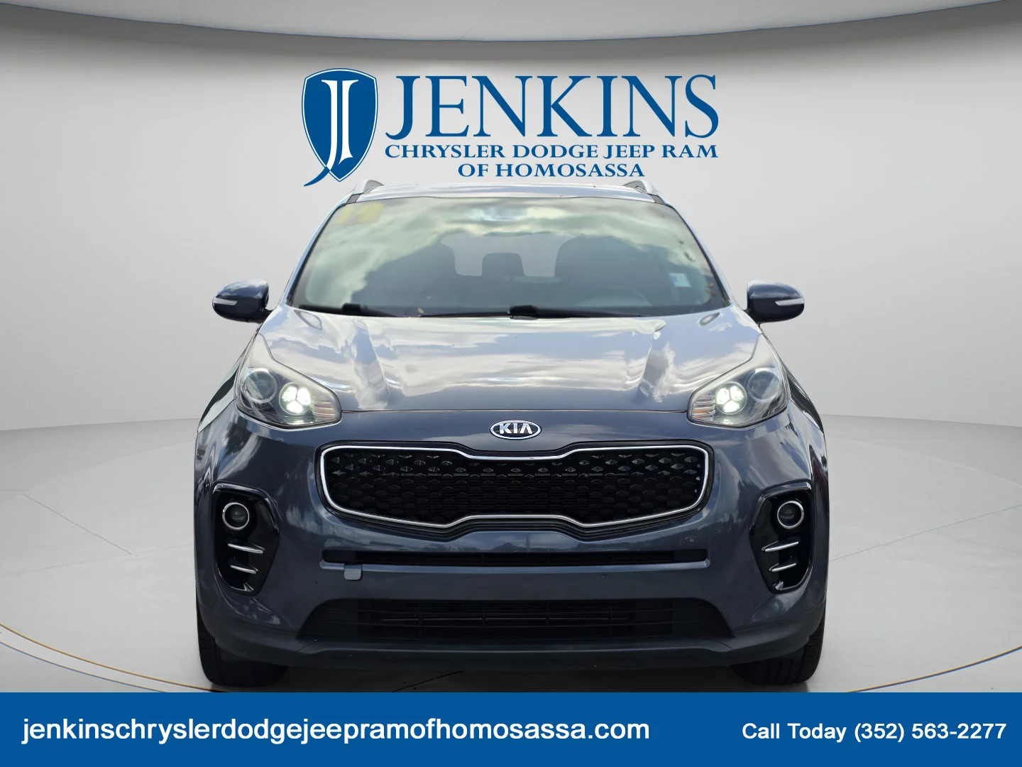Used 2019 Blue Kia EX image 11
