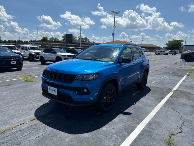 New 2026 Hydro Blue Pearlcoat Jeep Latitude image 3