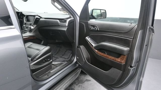 Used 2020 Gray Chevrolet LT image 37