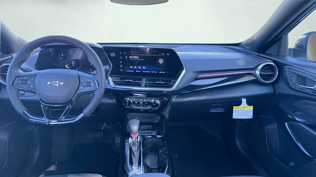 2026 Chevrolet Trax RS - Photo 17
