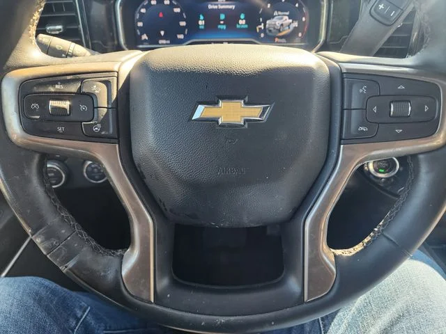 Used 2024 Black Chevrolet High Country image 8