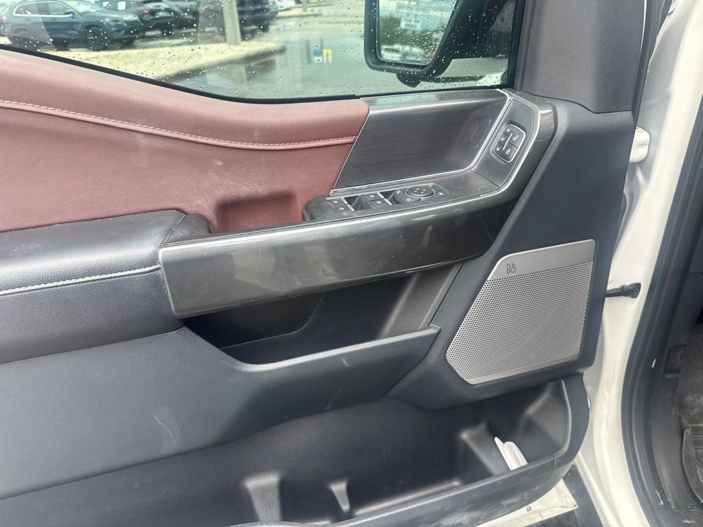 Used 2023 White Ford Lariat image 17