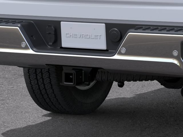 New 2026 Summit White Chevrolet WT image 14