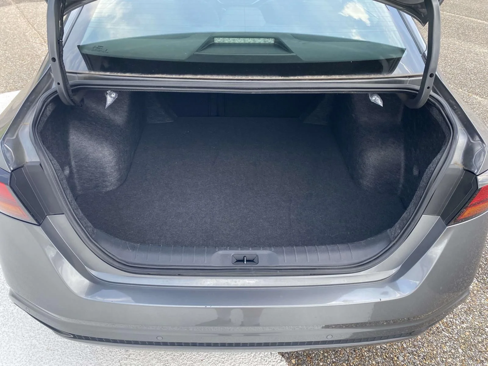 Used 2025 Gray Nissan 2.5 S image 10