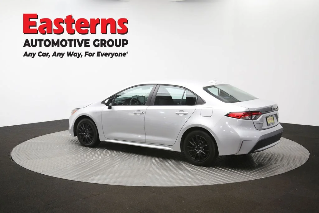 Used 2021 Silver Toyota LE image 61